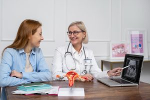 Identificarea simptomelor cancerului ovarian