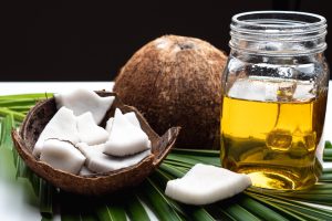 Uleiul de cocos: secretele sănătății și frumuseții în 2024